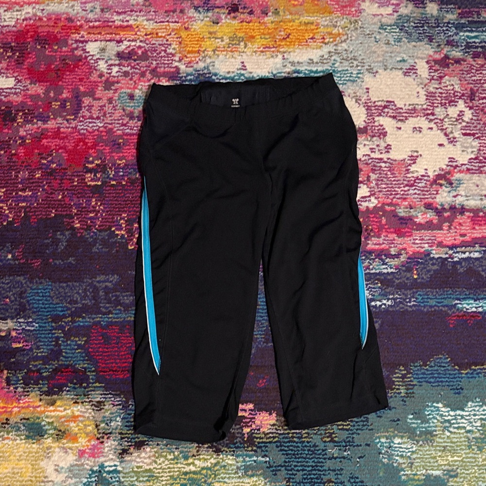 Old Navy Active Capris